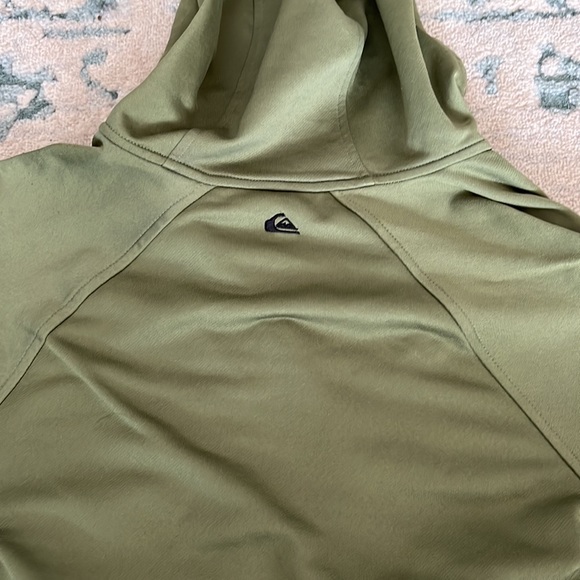 Green QuikSilver Sweater - Picture 2 of 2